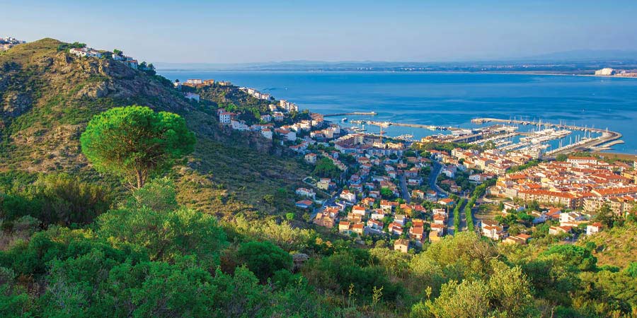 Soaking up the ambiance of historic Roses